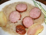 Recette saucisse de morteau sur lit de choucroute